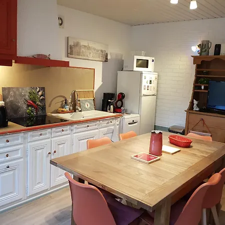 L'estivale Maison Cosy Avec Veranda Et Climatisation Holiday home *